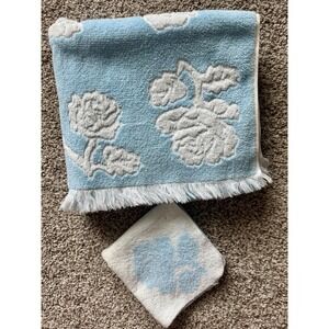 Martex Towel Set Floral Applique Fringe Trim Vintage Blue White
